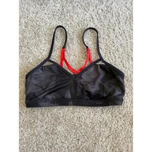 Lululemon Seek the Heat Sports Bra size 4